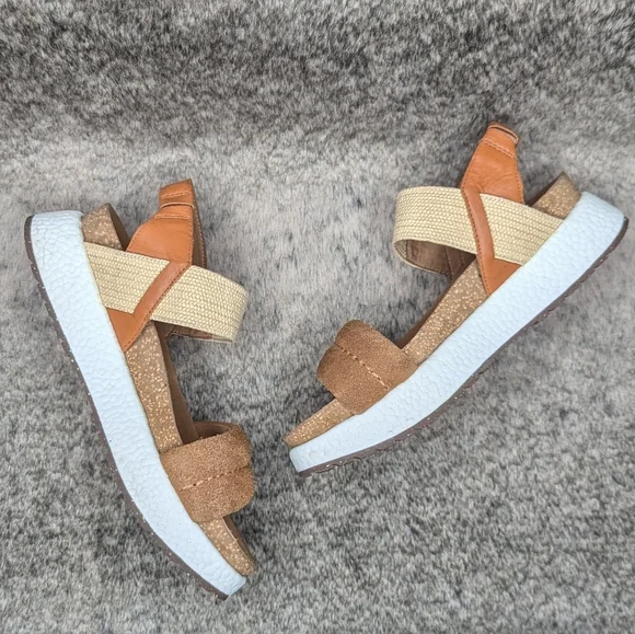 OTBT Libra Sandal Almond Women's 6 - Picture 9 of 13